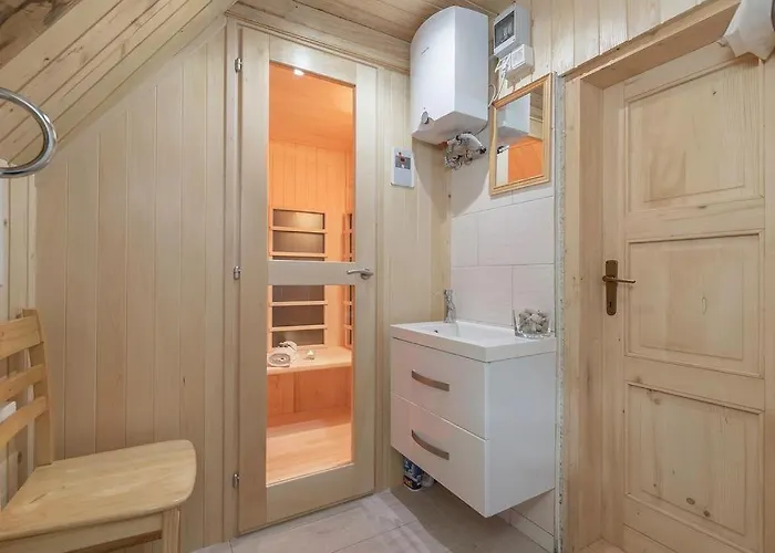 Encijan - Velika Planina 샬레 *